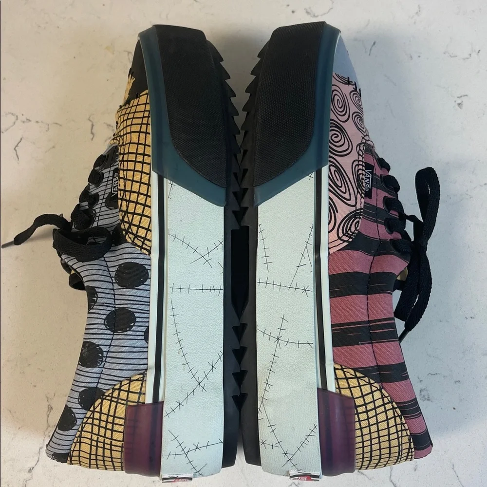 VANS X THE NIGHTMARE BEFORE CHRISTMAS ERA STACKED DISNEY Size 9.5 Worn 2-3 Times - Picture 8 of 17